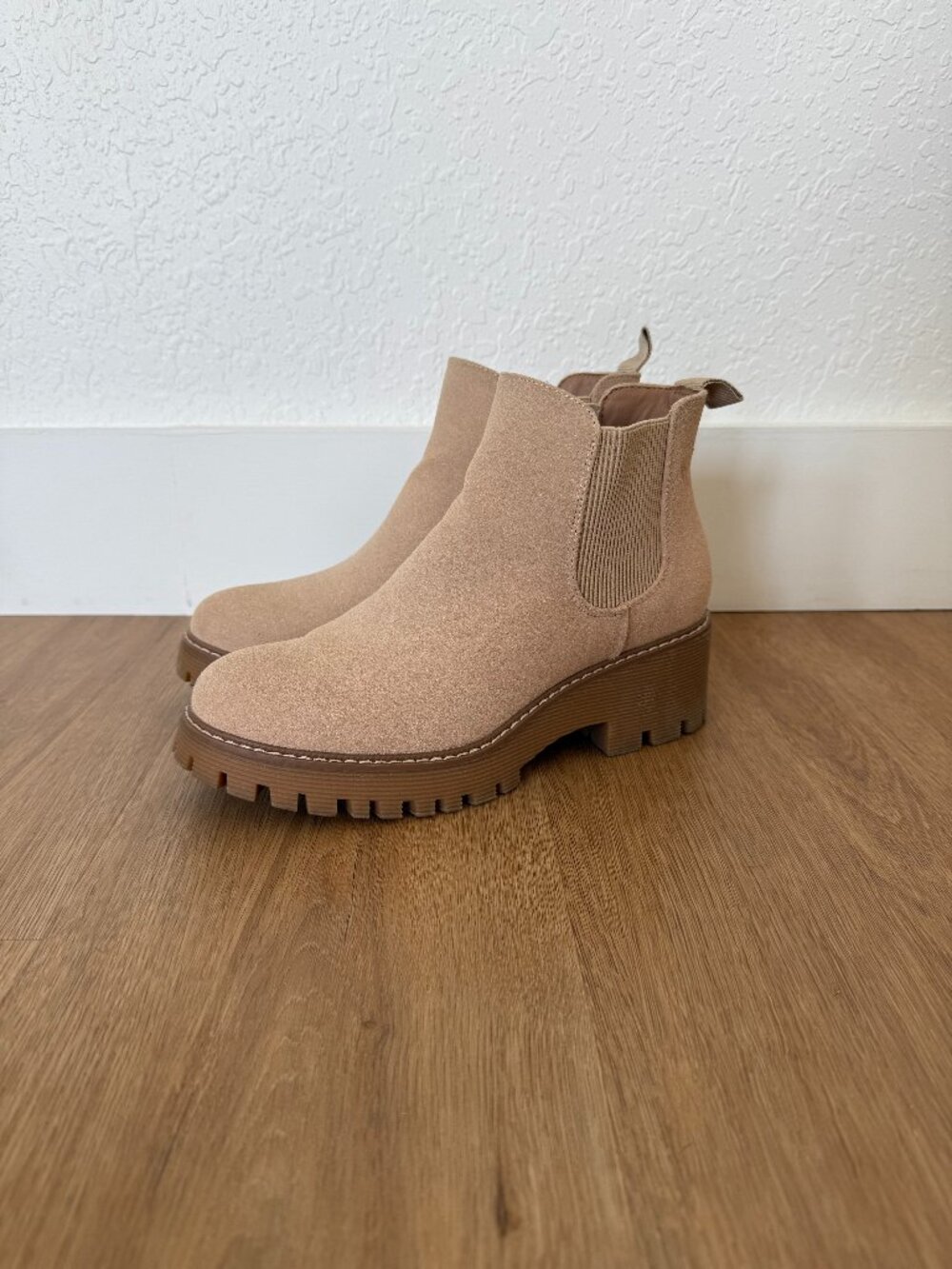 Women's Beige Suede Chelsea Boots Chunky Lug Sole